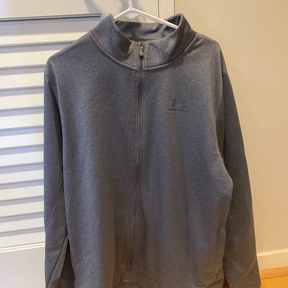 Under armor grey size up jacket men’s XL